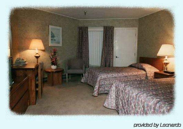 Albatross Hotel Gander Camera foto