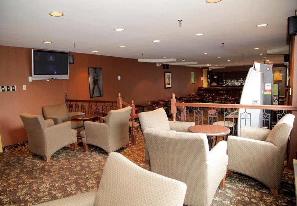 Albatross Hotel Gander Esterno foto