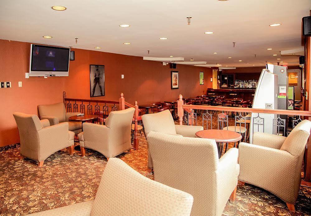 Albatross Hotel Gander Esterno foto
