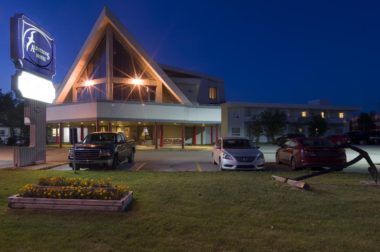 Albatross Hotel Gander Esterno foto