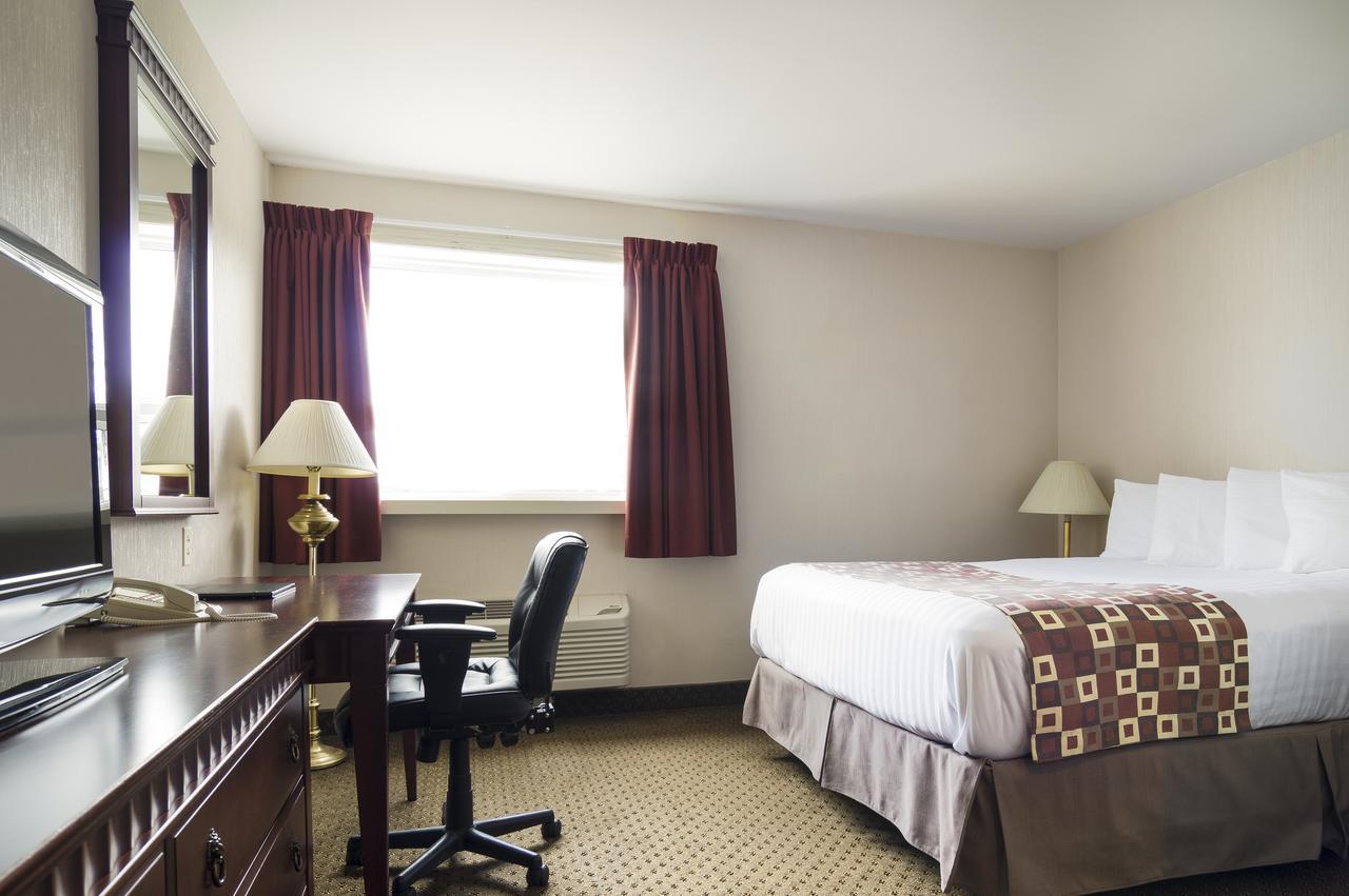 Albatross Hotel Gander Esterno foto